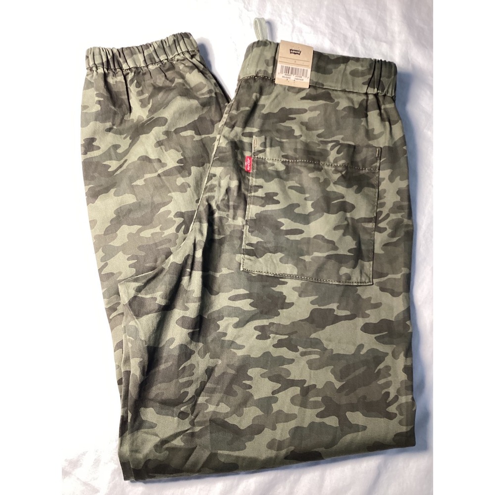 Levis Essential Joggers Small Green Camo High Rise Stretch Tapered Pants NWT